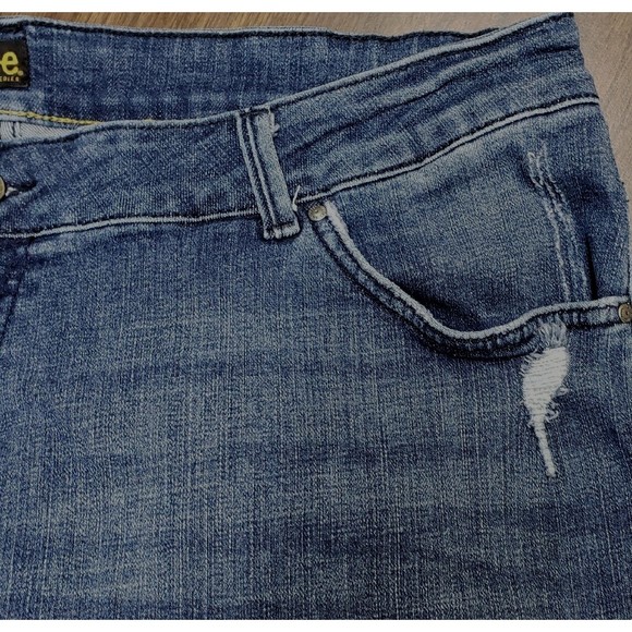 Lee Modern Womens Jeans Size 18W Straight Leg 38x29 Distressed - Picture 5 of 10